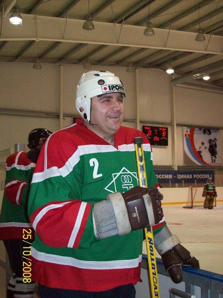 Шарья прощается с легендой: ушел из жизни музыкант и общественный деятель Павел Смирнов