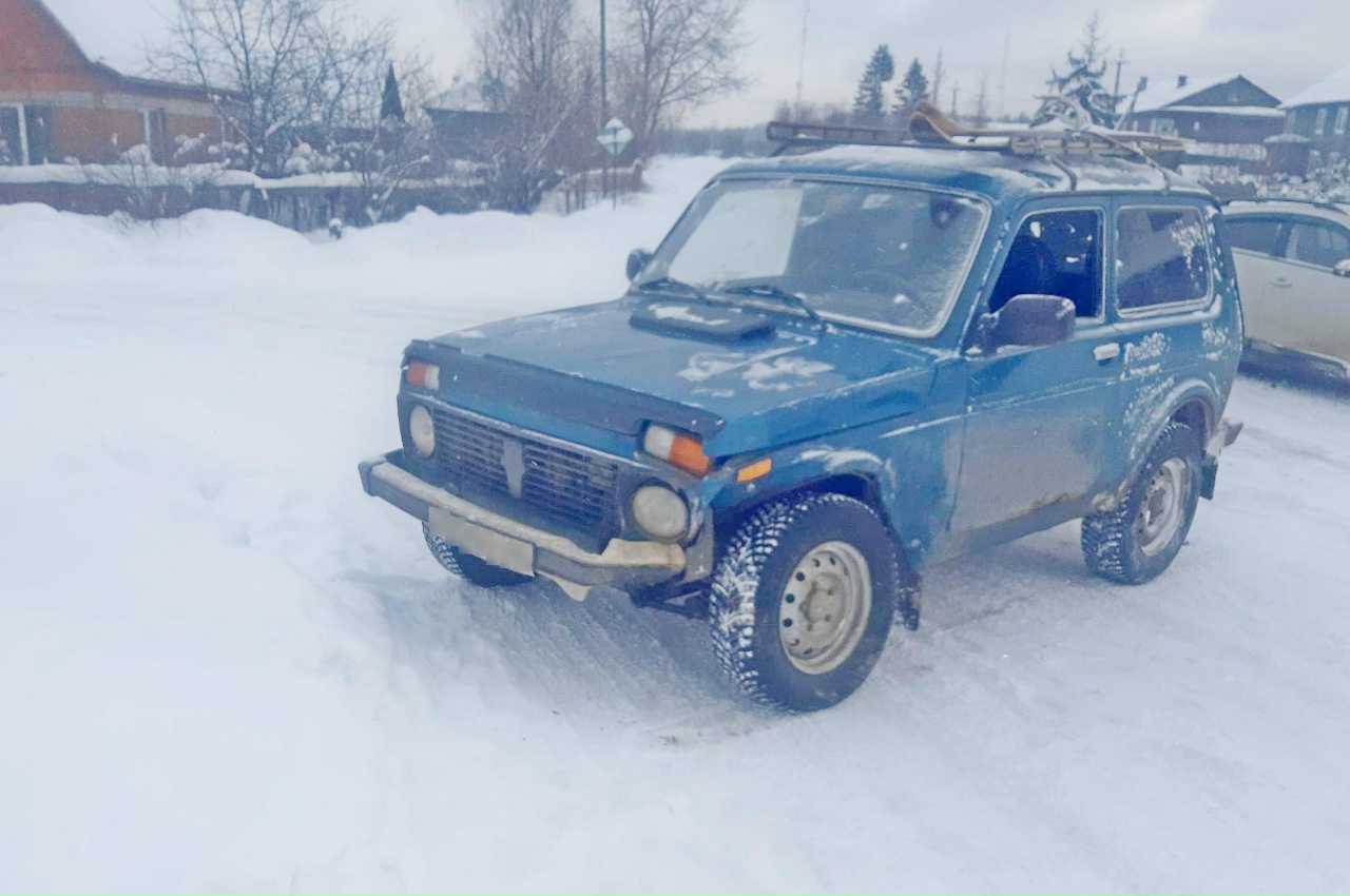 Пассажир иномарки пострадал из-за водителя Нивы в Костромской области