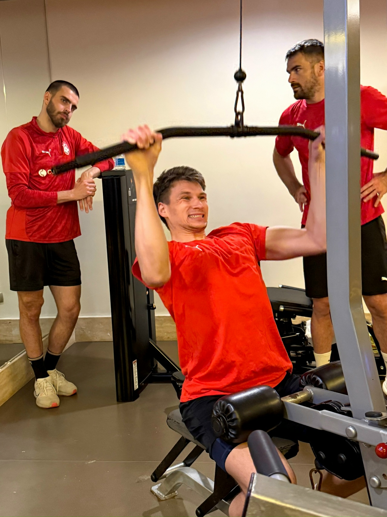 Александр Мостовой предложил свою кандидатуру на пост главного тренера костромского «Спартака»