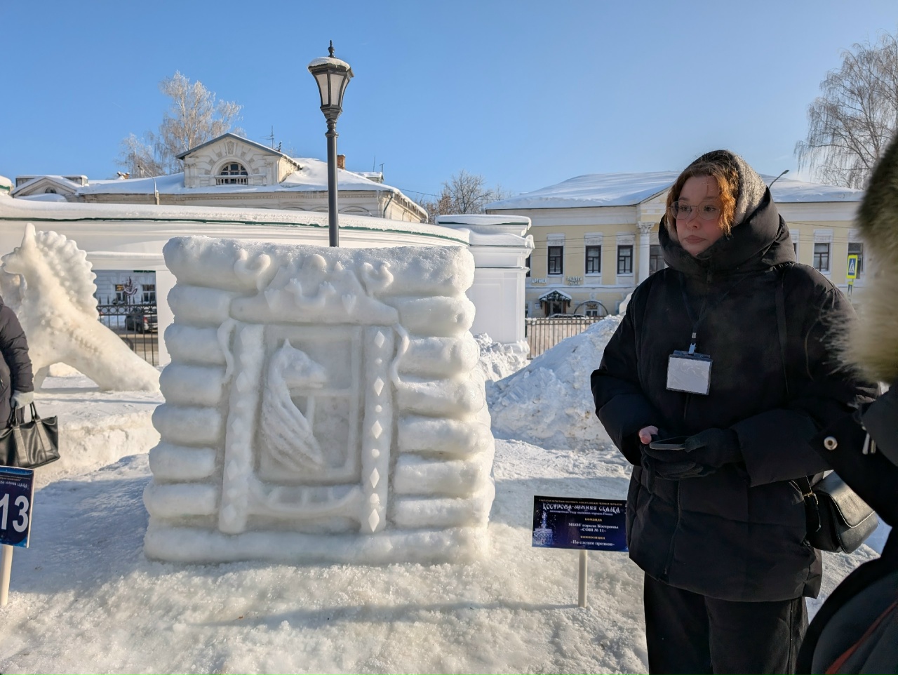 Ледяные медведи и снежные богатыри: в Центральном парке Костромы «ожила» зимняя сказка