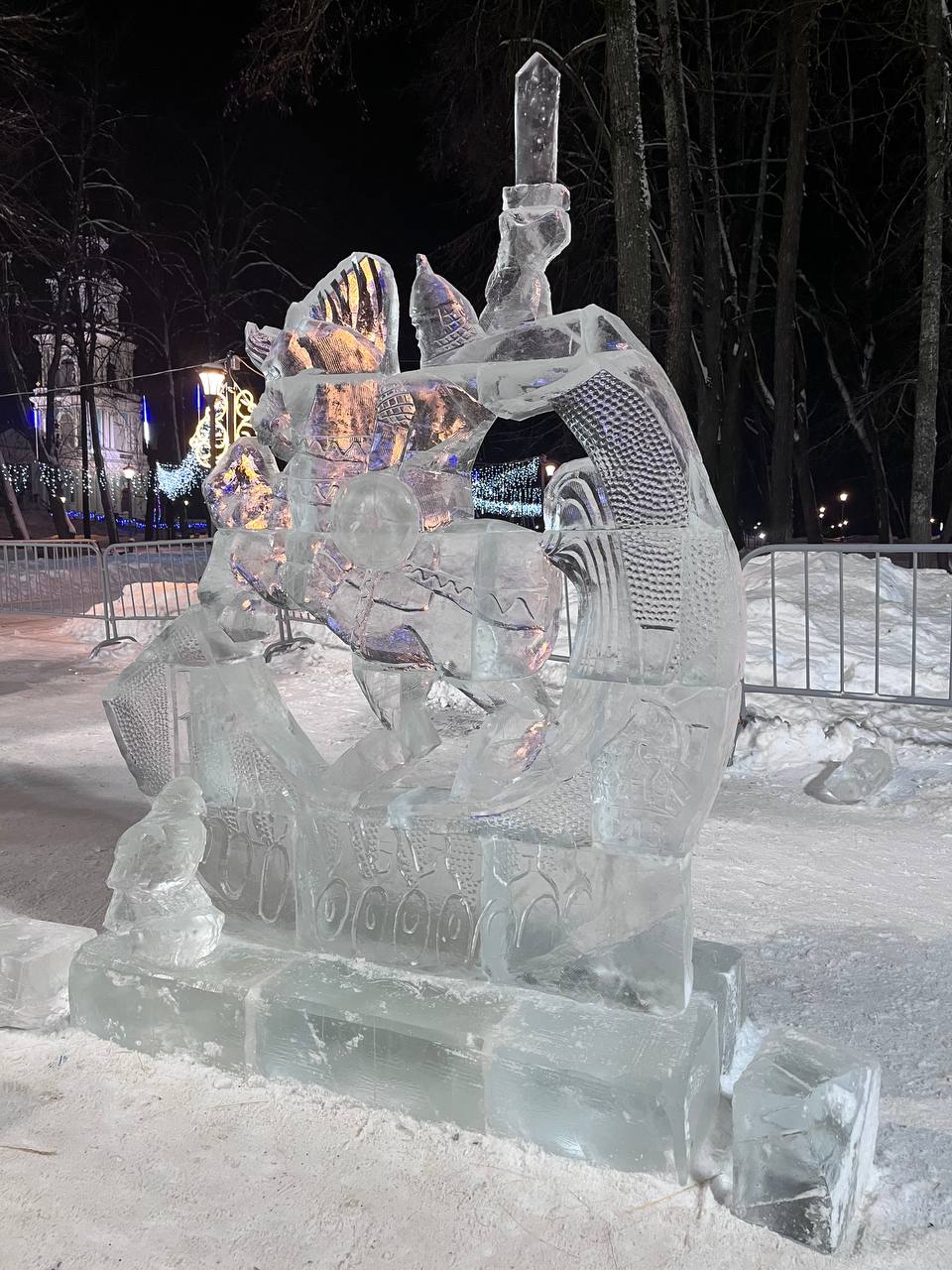 Для ледяных шедевров фестиваля «Кострома - Зимняя сказка» вновь ищут «постоянную прописку»