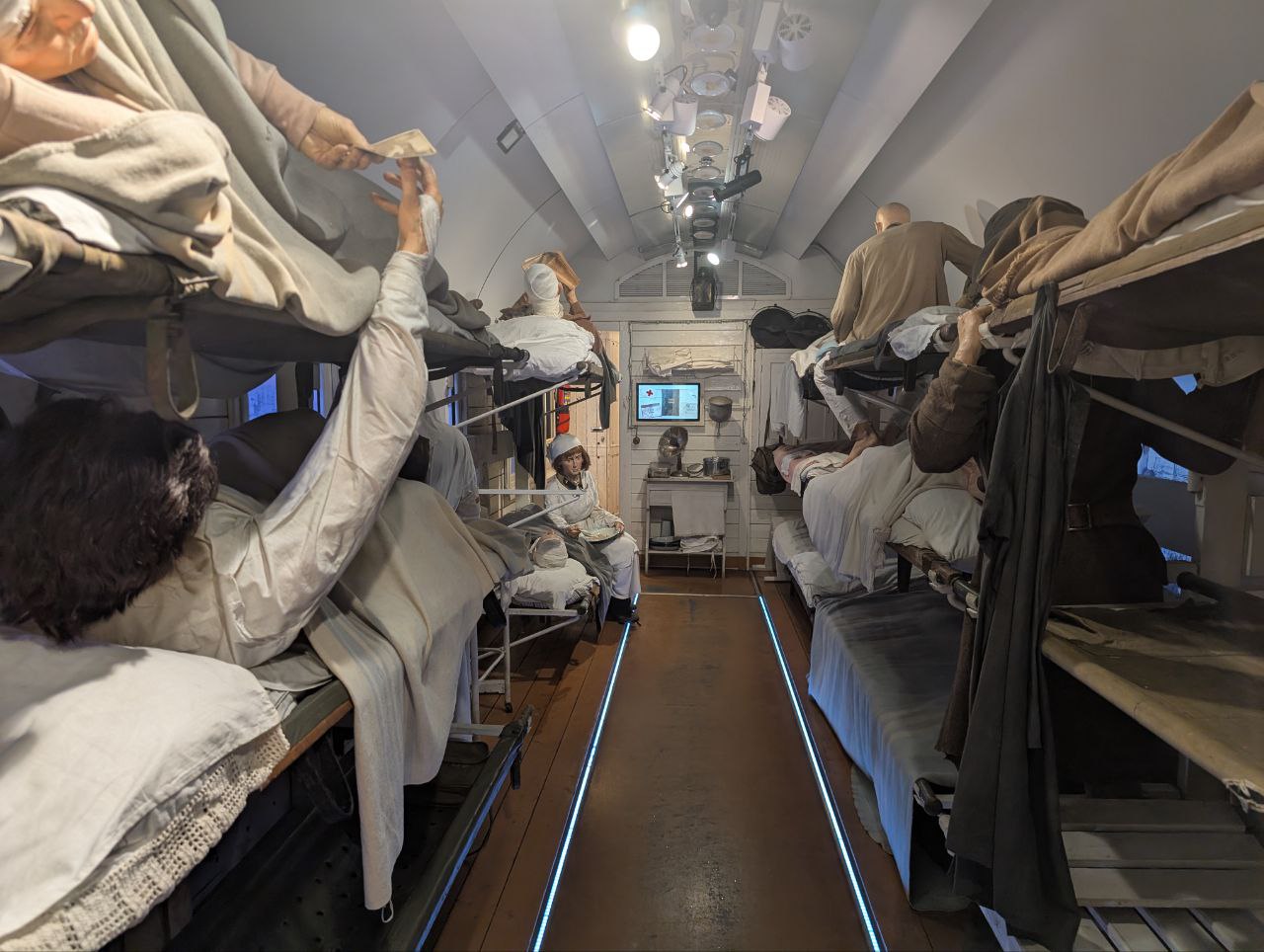 Более 3,5 тысяч костромичей за несколько дней разобрали билеты на «Поезд Победы»