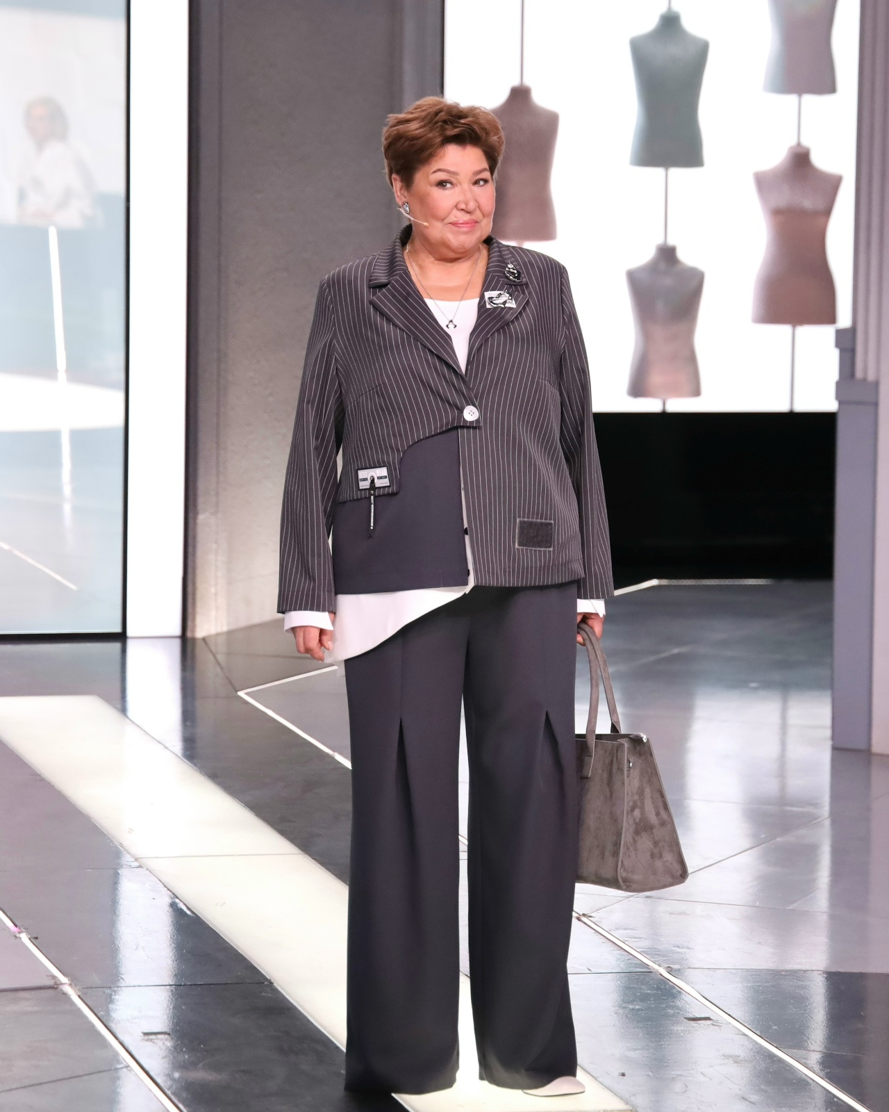 Знаменитая костромская Снегурочка-водитель сменила имидж на «Модном приговоре»