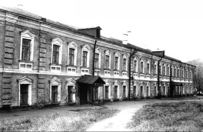 Инспекция по охране культурного наследия подала в суд на КГУ из-за состояния корпуса