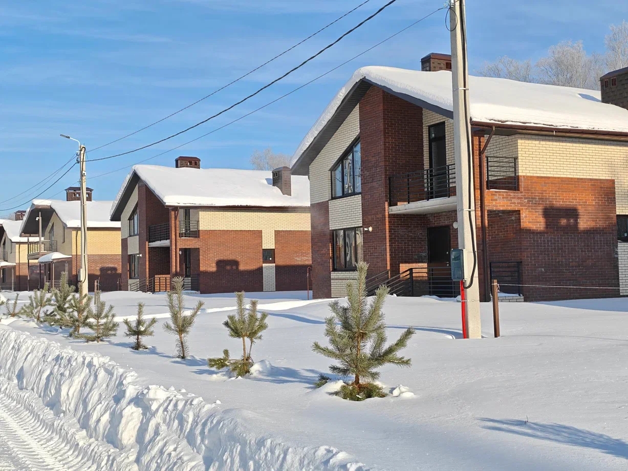 Дом, где хочется остаться: коттеджный посёлок СЕРЕДНЯЯ ВИЛЛЭДЖ по соседству с Костромой предлагает всё необходимое для жизни мечты