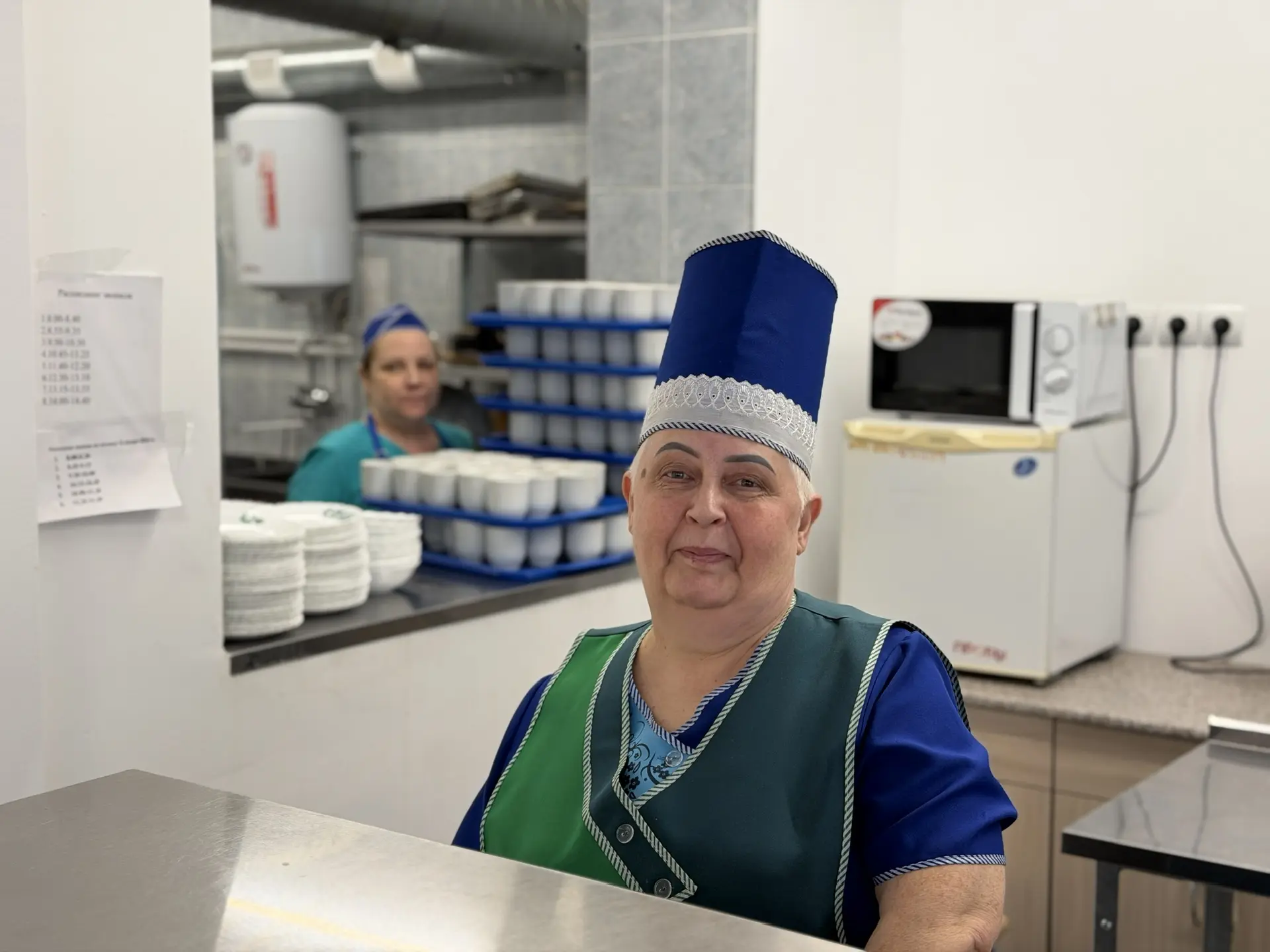 Сергей Ситников проверил, чем кормят учеников в Галиче