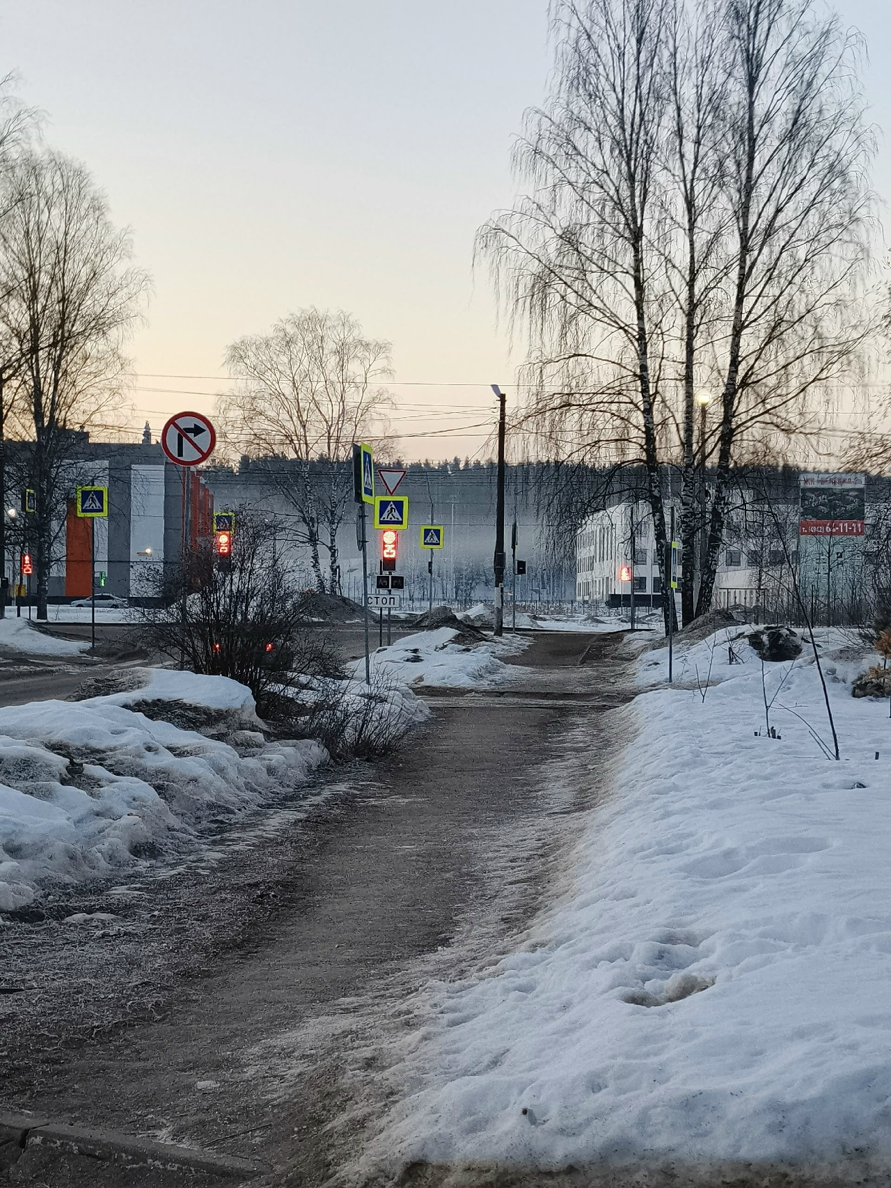 Пробы воздуха взяты в костромской «Венеции» из-за массовых жалоб на едкий запах