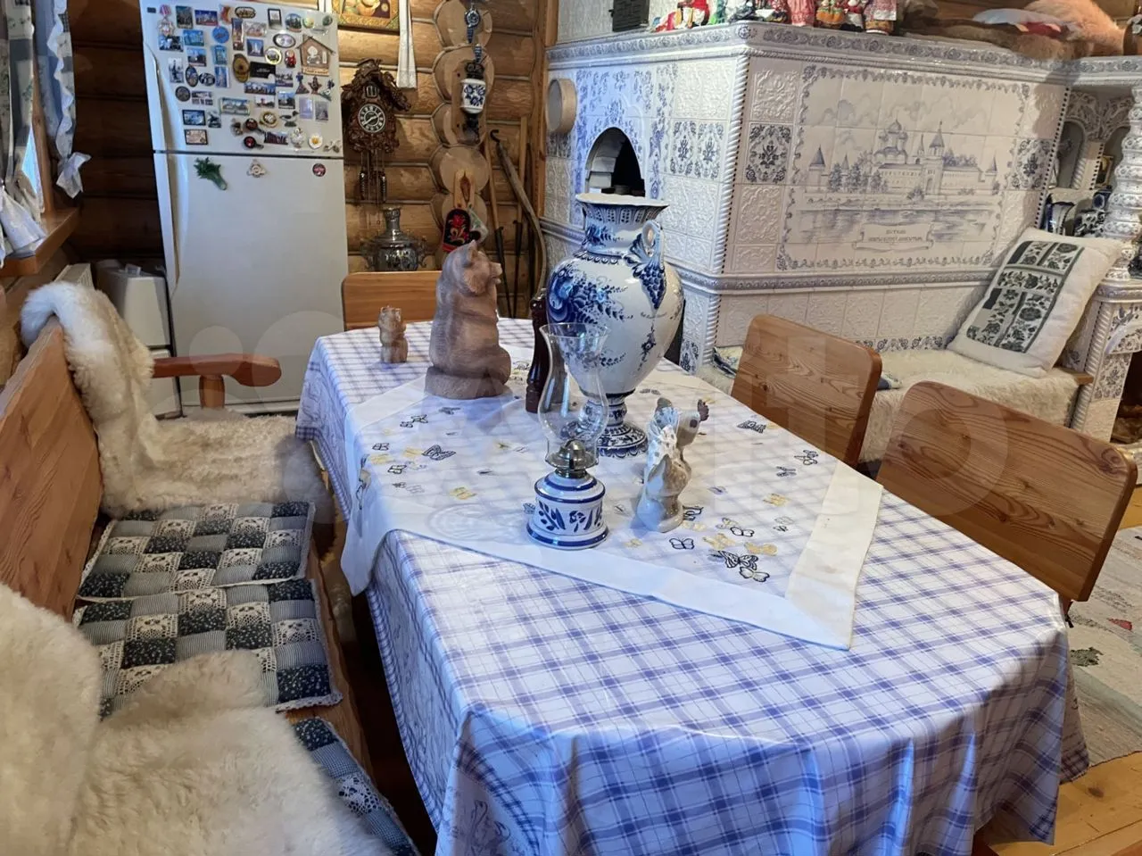 Замок в английском стиле и бревенчатая изба: найдены самые дорогие дома в Костромской области