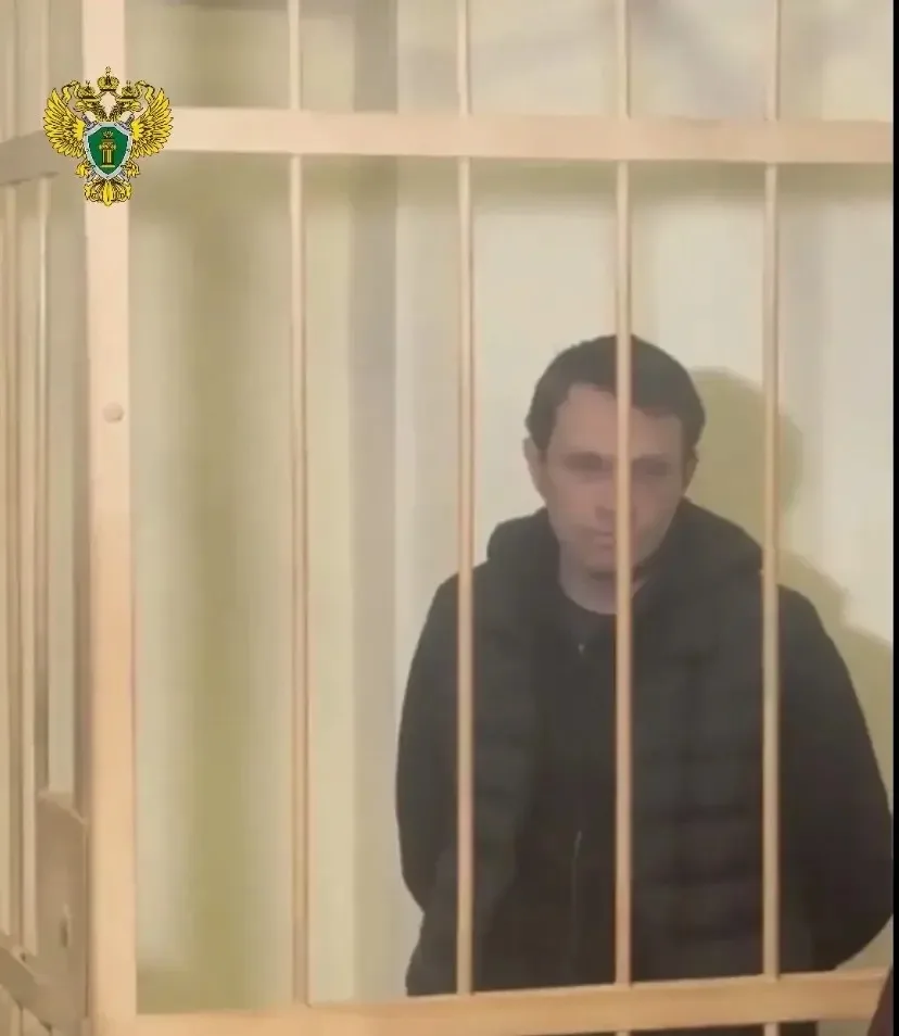 Пассажира поезда отправили в СИЗО за нападение на проводницу в Костромской области