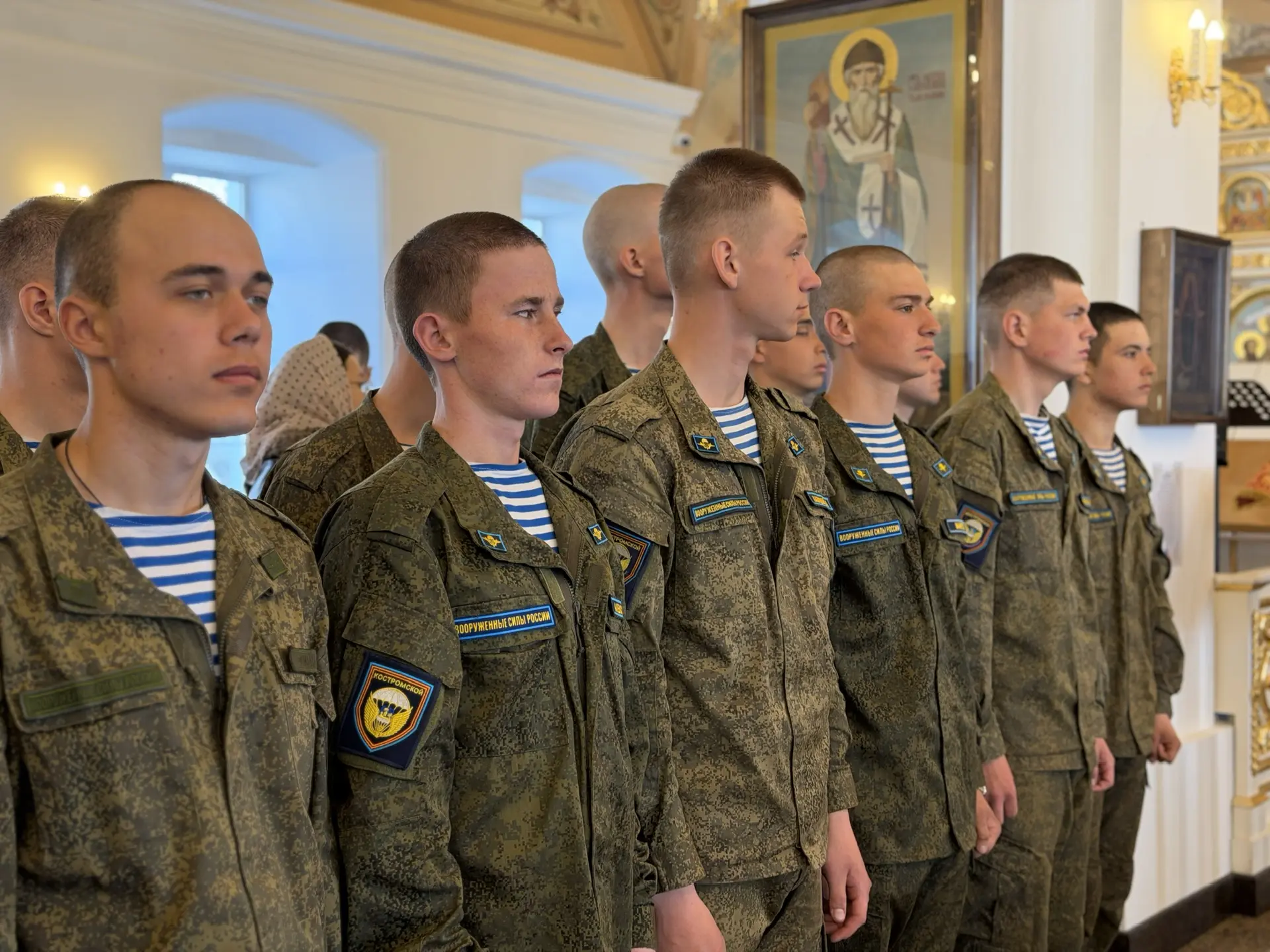 В Костроме создана уникальная двусторонняя икона для бойцов 331-го полка