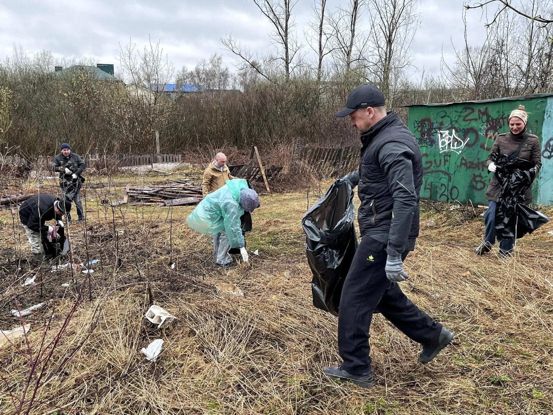 Почти 2 тысячи мешков мусора собрали костромичи на общегородском субботнике