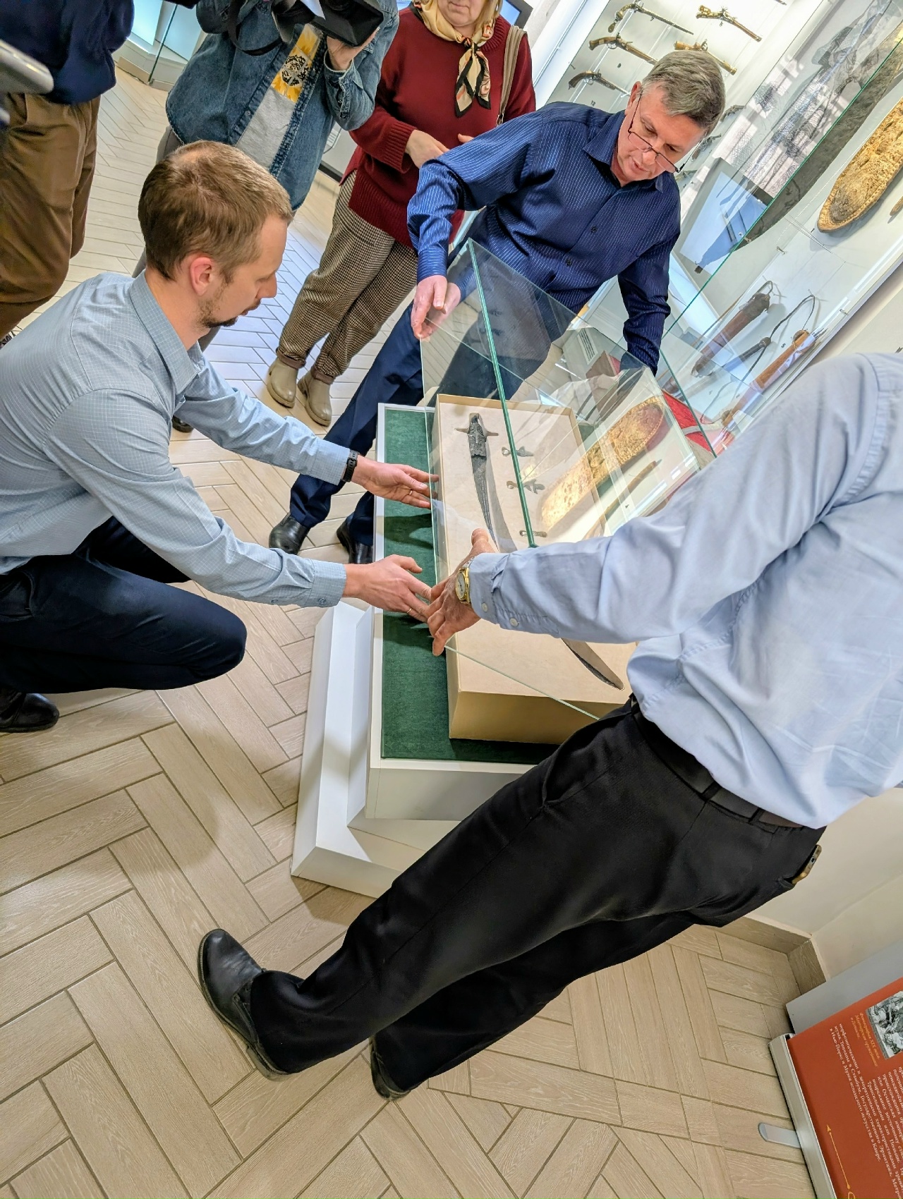 В Костромском музее появилась уникальная персидская сабля возрастом более 300 лет