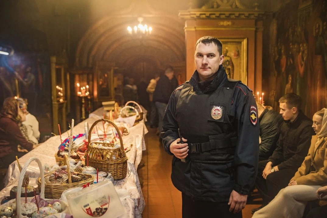 Костромские полицейские помогли верующим безопасно встретить Пасху