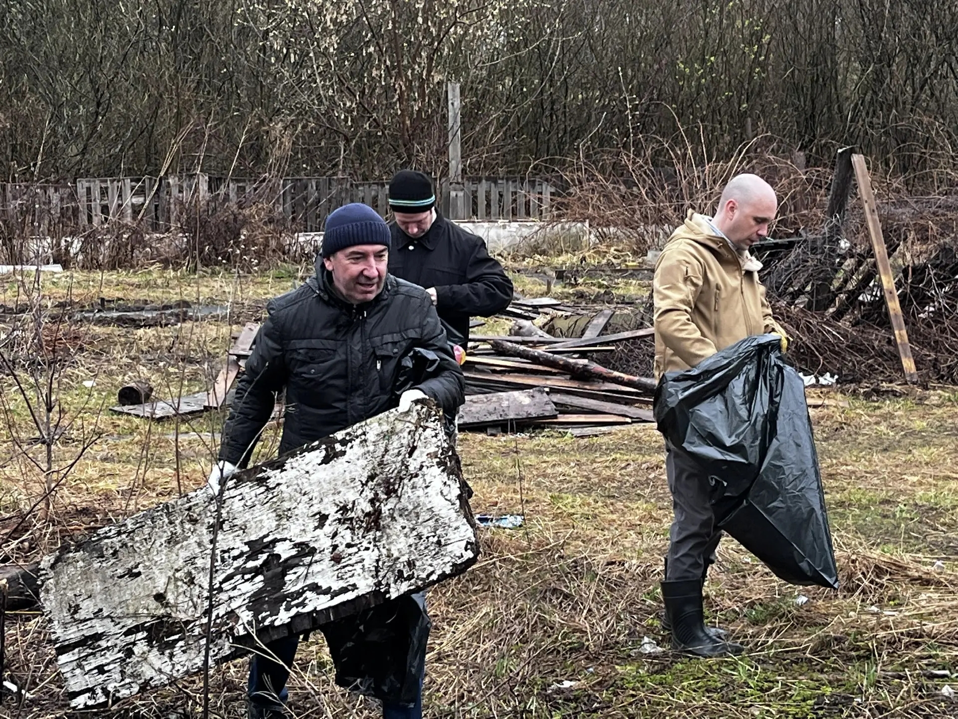 Почти 2 тысячи мешков мусора собрали костромичи на общегородском субботнике