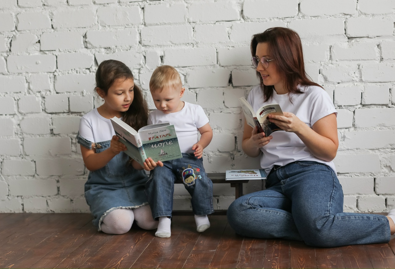 ТОП-Чтиво в Костроме: читаем и обсуждаем самые интересные истории вместе с Анастасией Зарецкой