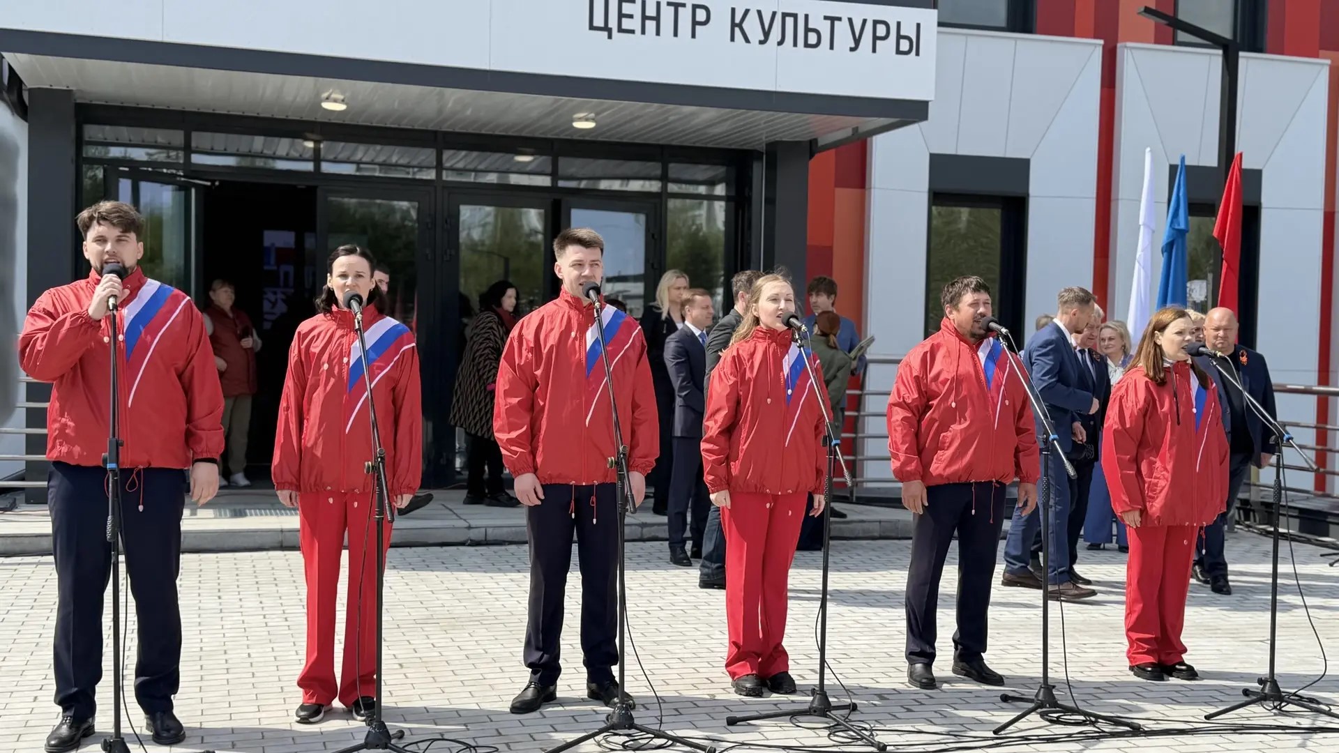 Культурный прорыв в Давыдовском: в костромском парке Победы открыли центр «Майский»