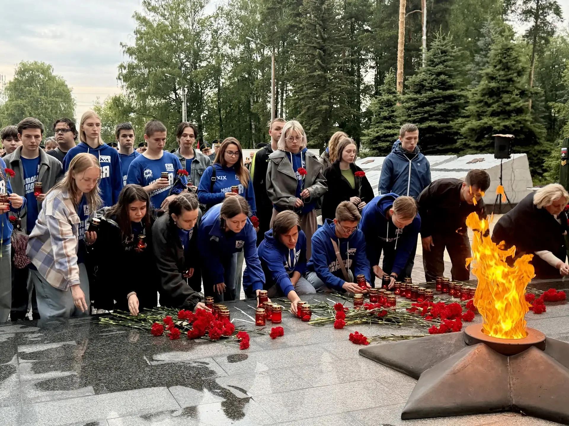 В четыре часа утра костромичи почтили память погибших в Великой Отечественной войне