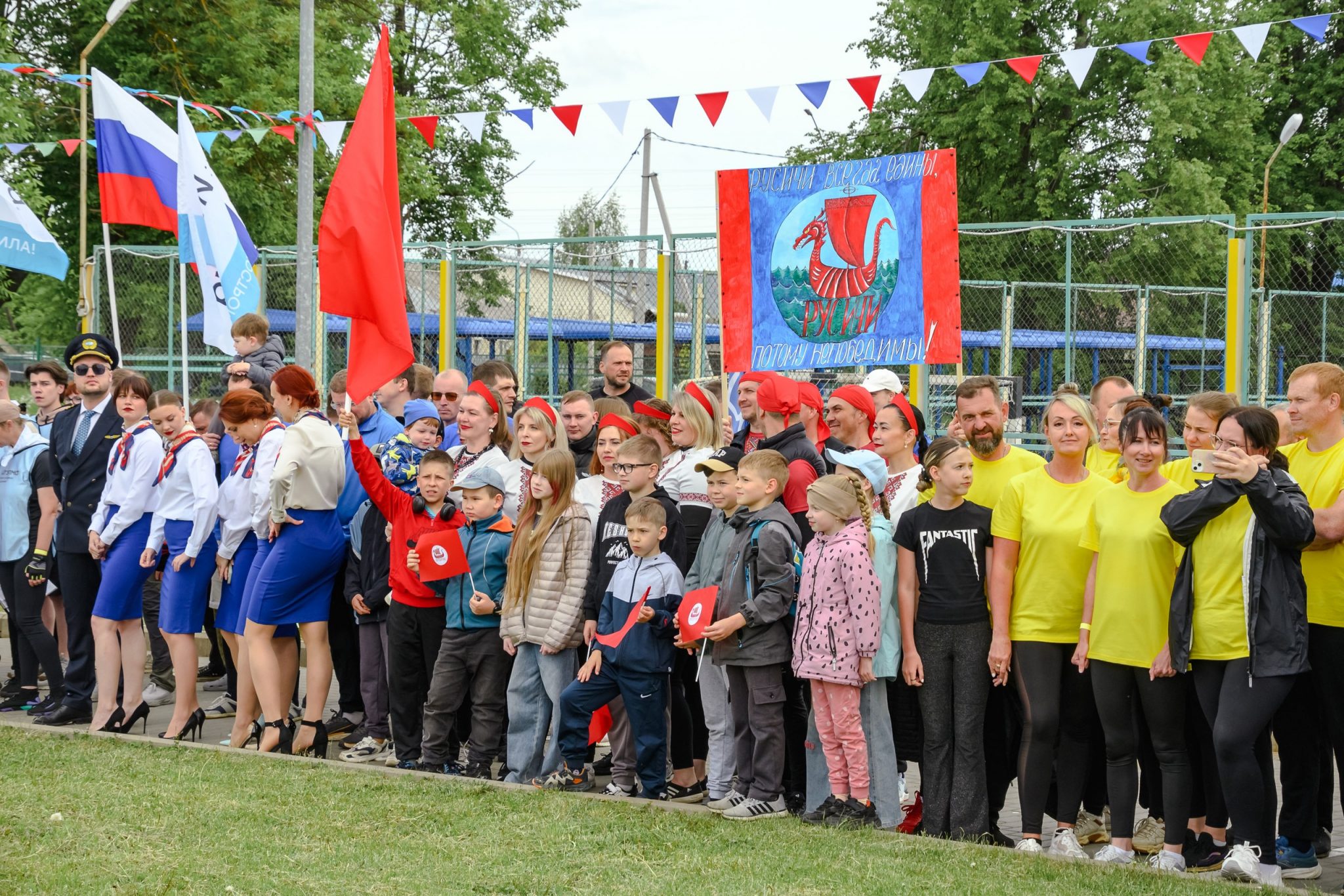 В Костроме с невероятным размахом и драйвом прошел традиционный фестиваль по гребле «Костромской дракон»