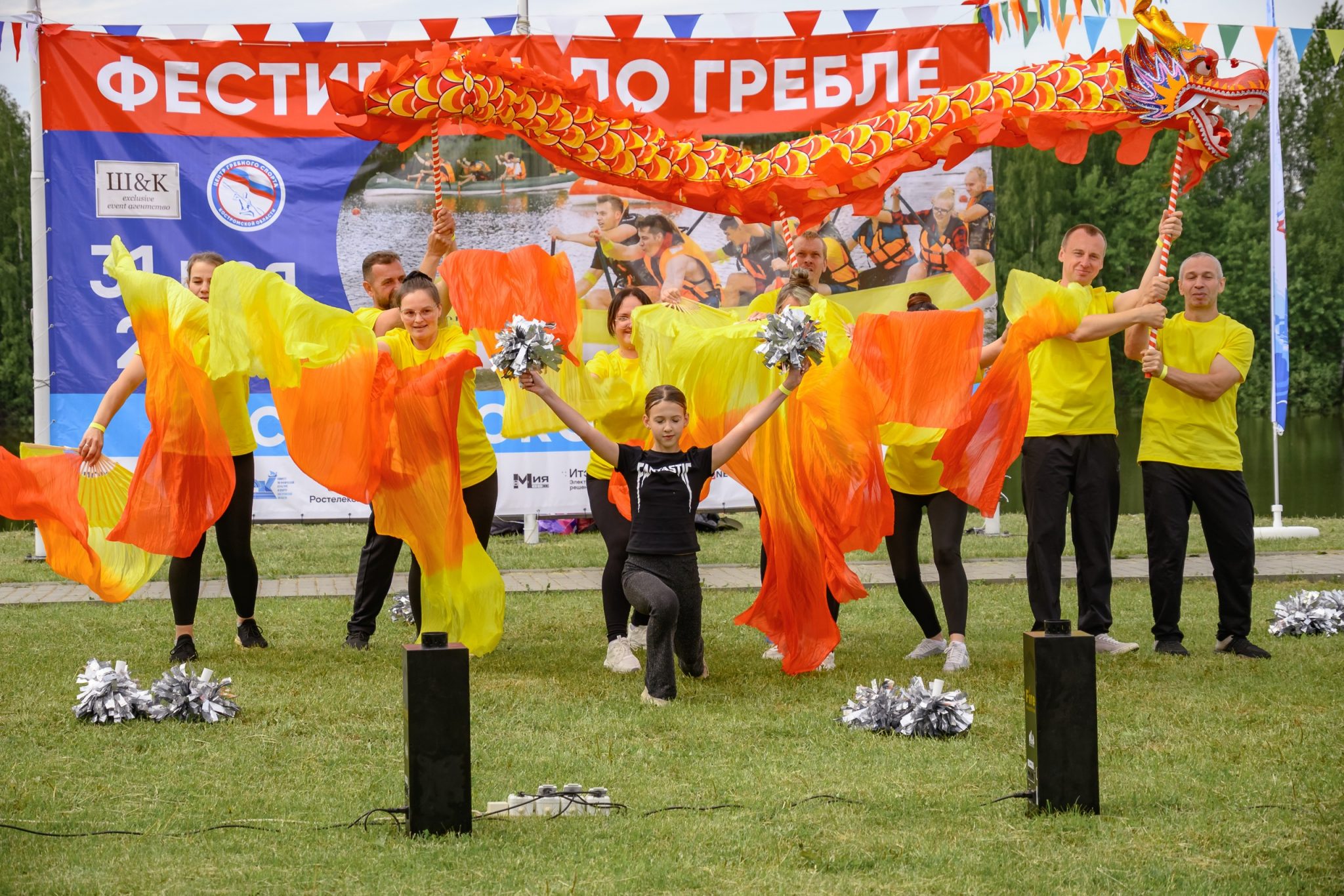 В Костроме с невероятным размахом и драйвом прошел традиционный фестиваль по гребле «Костромской дракон»