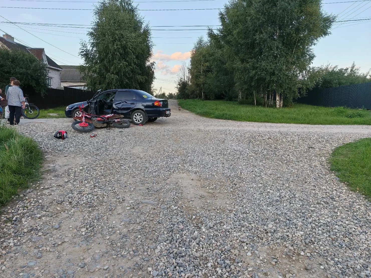 В Костромской области 16-летний подросток на спортивном мотоцикле попал под колеса иномарки