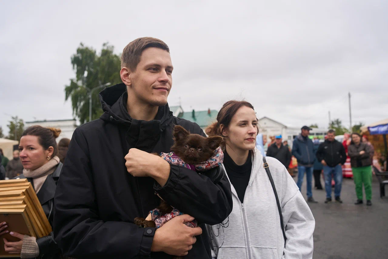 Колбаса, масло и деревянные туеса: на Дне области костромские районы устроили масштабное «Гастропутешествие»