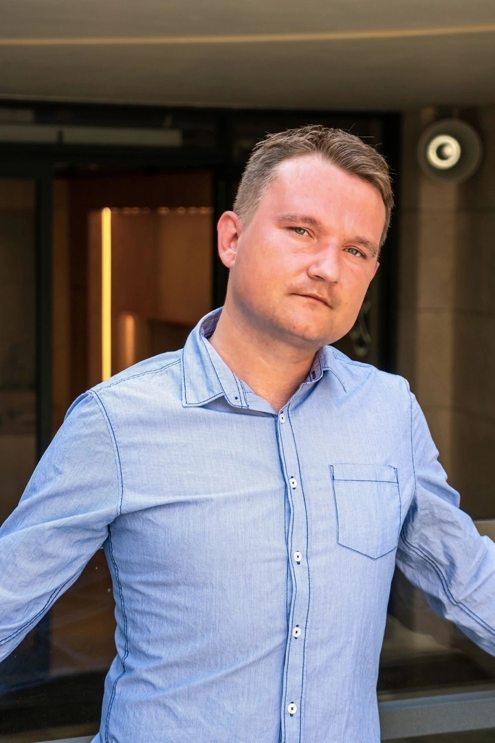 Костромич Олег Сидоров стал автором нового хита для бурановских бабушек и Прохора Шаляпина «Маман»