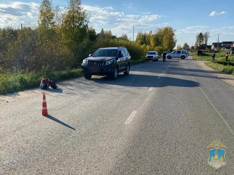 Фото Девушки В Кровати Фото Девушки В Кровати