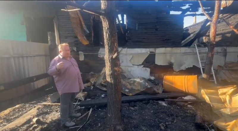 Костромичи собирают деньги для потерявшего дом при пожаре буйского священника