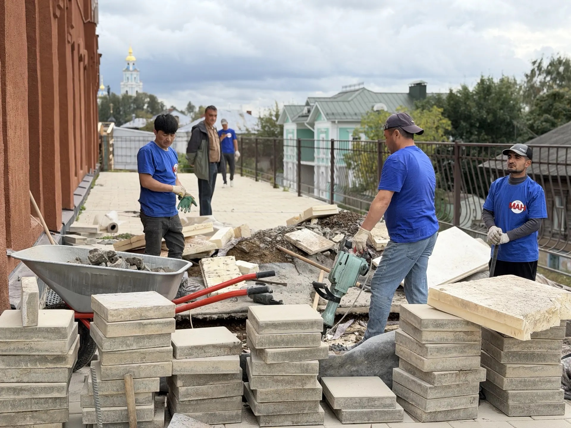 Брак под плиткой и вода в подвалах: костромской театр кукол ждет новый этап масштабной реконструкции