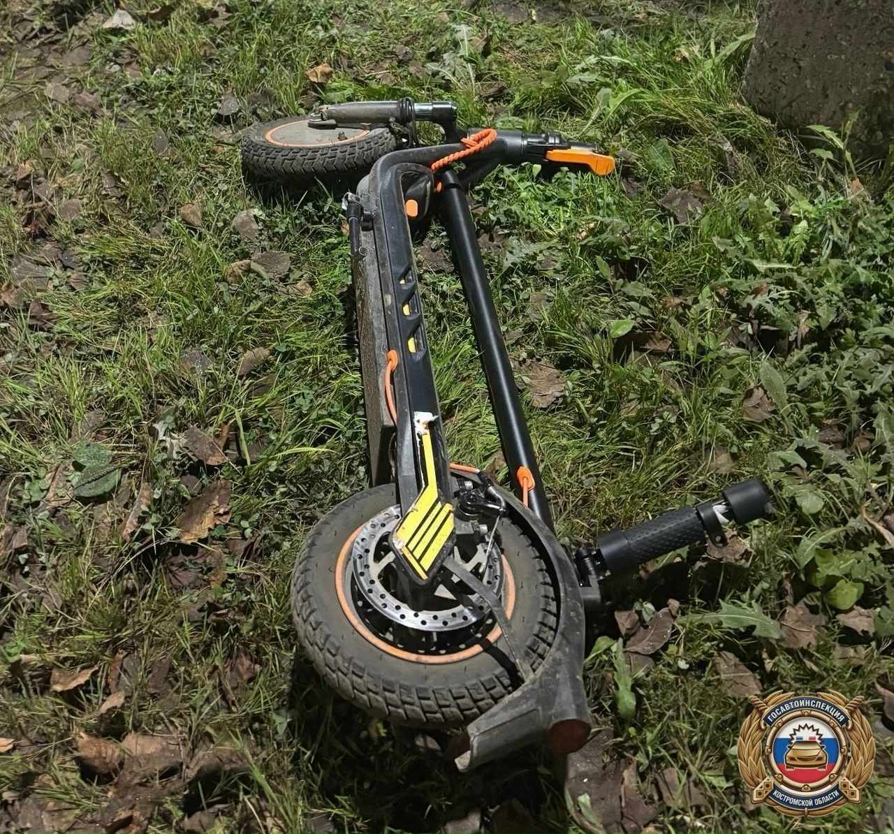 Реанимация сбила пьяного самокатчика в одной из костромских глубинок