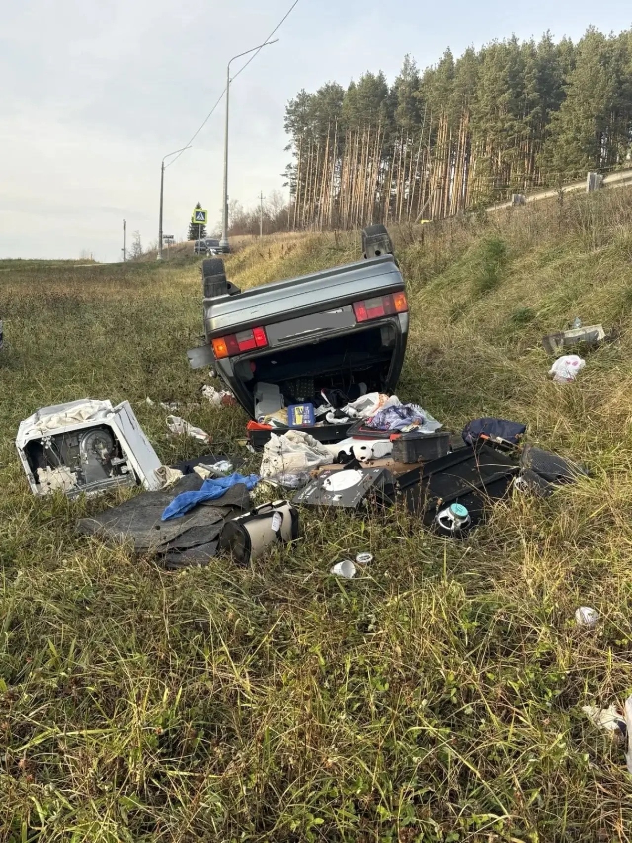 Под Костромой перевернулся ВАЗ с шестилетним ребенком внутри